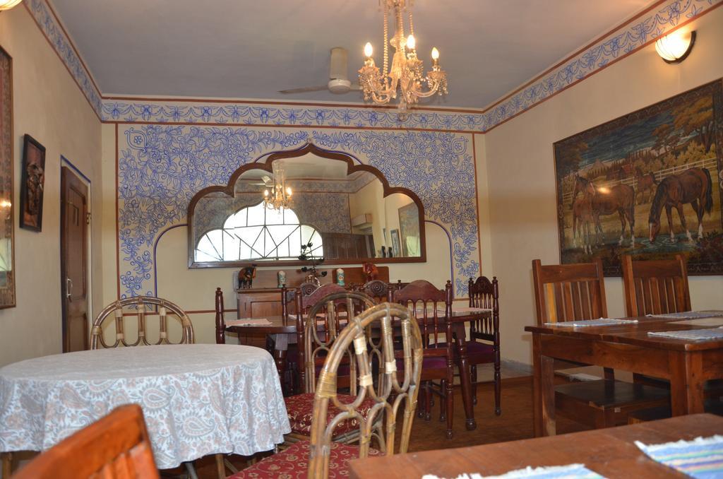 Shahar Palace Bed and Breakfast Jaipur Buitenkant foto