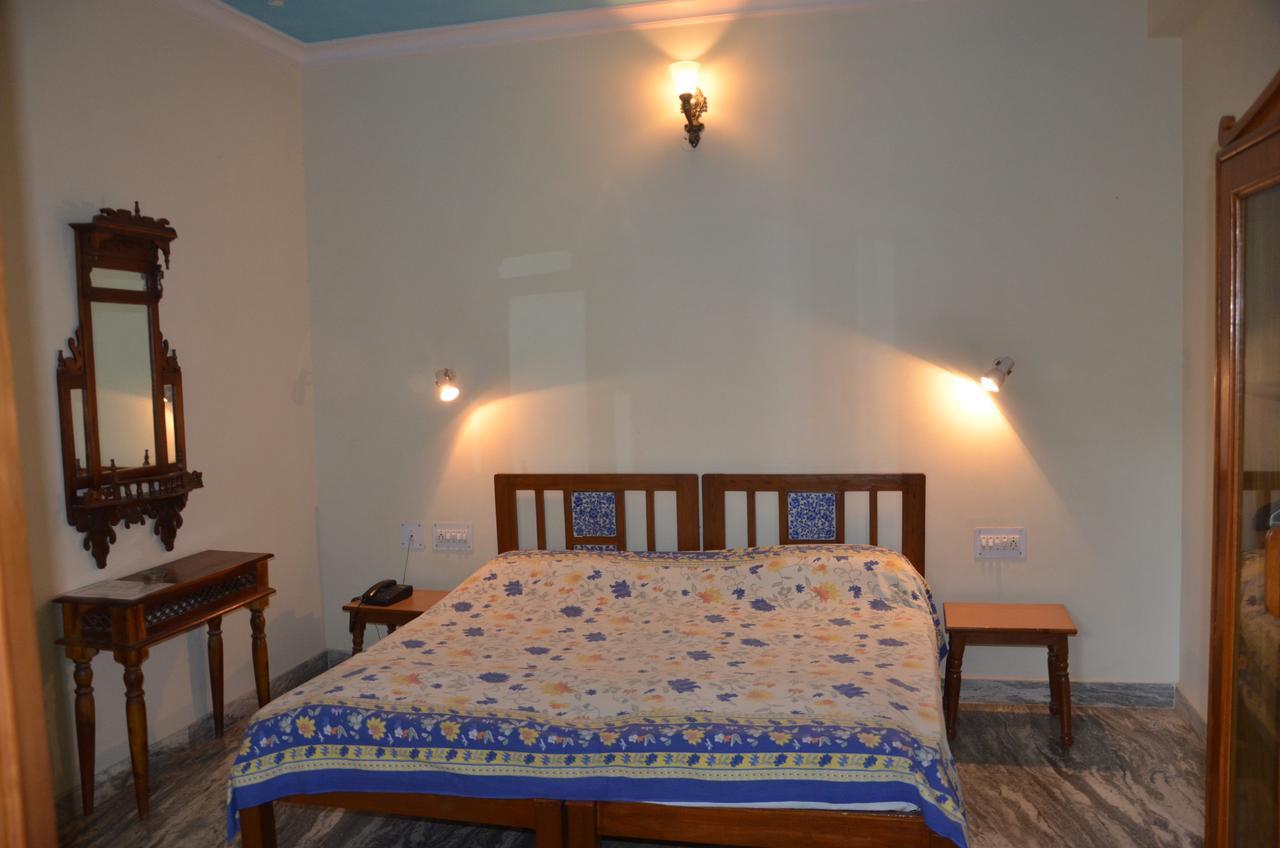 Shahar Palace Bed and Breakfast Jaipur Buitenkant foto